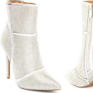 NWT WILD DIVA LOUNGE Pointed Toe Stiletto Bootie